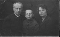 Царда Эммануил Игнатьевич, Костя (сын), Мария Николаевна